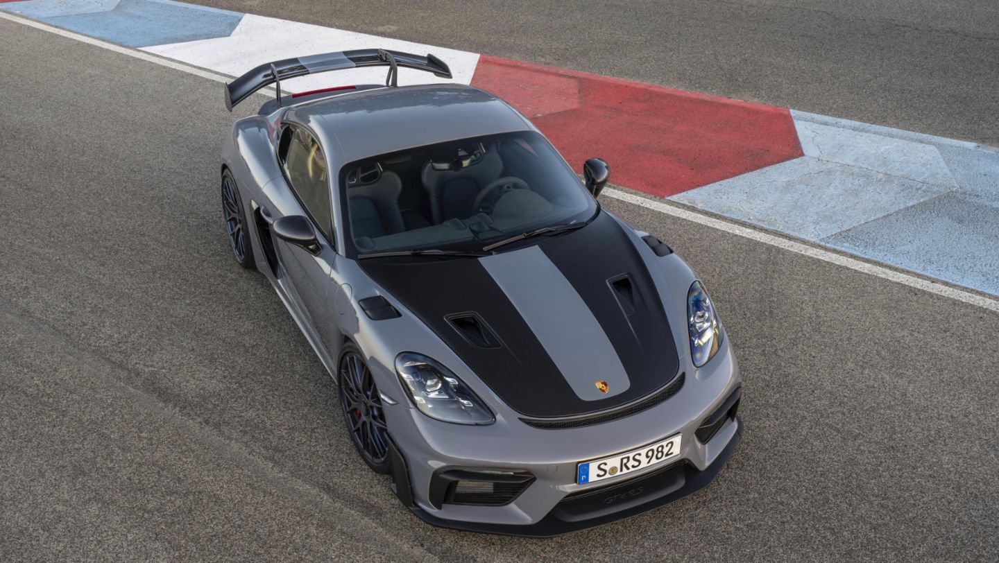 Porsche U-Turns on EV-only 718 Boxster and Cayman