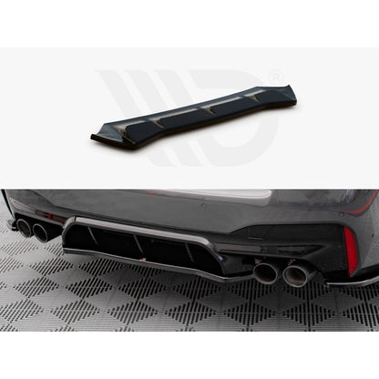 Maxton Design Street Plus Central Rear Splitter - BMW M5 F90