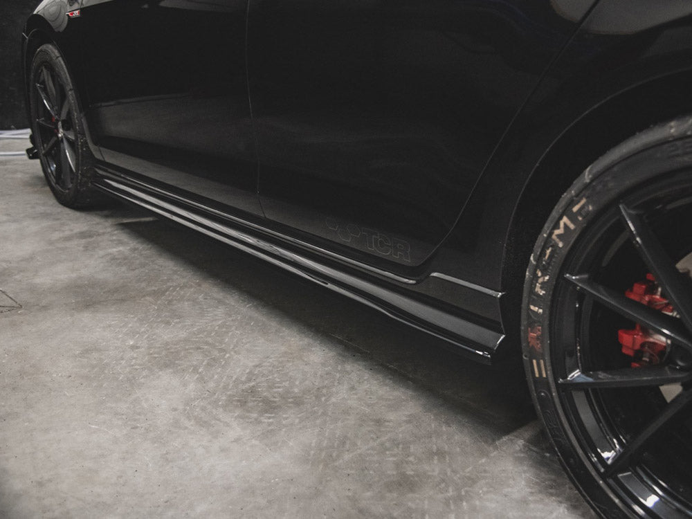 Diffuseurs de jupes latérales Maxton Design Street Plus – VW Golf GTI Mk7.5 TCR