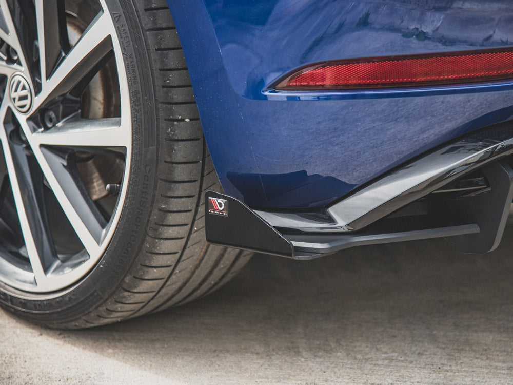 Divisores laterales traseros y aletas Maxton Design Street Pro - VW Golf R Mk7.5