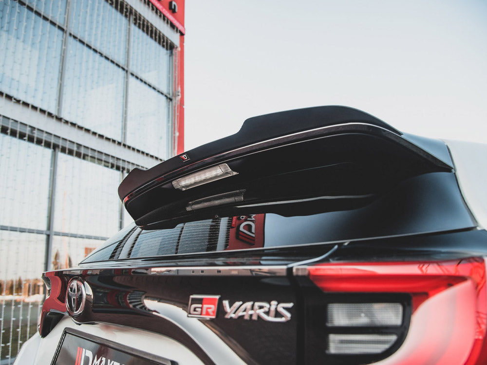 Tapa de alerón Street Plus de Maxton Design para Toyota GR Yaris