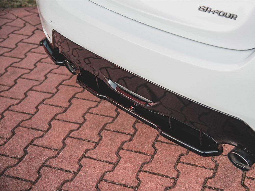 Maxton Design Street Plus Central Rear Splitter - Toyota GR Yaris