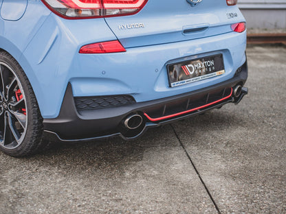 Maxton Design Street Plus Central Rear Splitter V2 - Hyundai i30N Hatchback