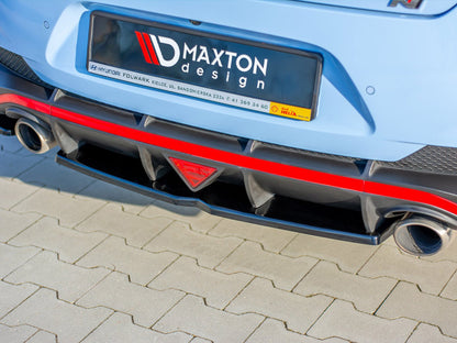 Maxton Design Street Plus Central Rear Splitter V1 - Hyundai i30N Fastback