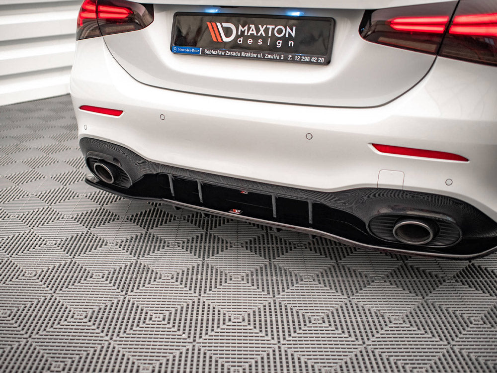 Maxton Design Street Plus Central Rear Splitter V1 - Mercedes A35 AMG V177 Sedan