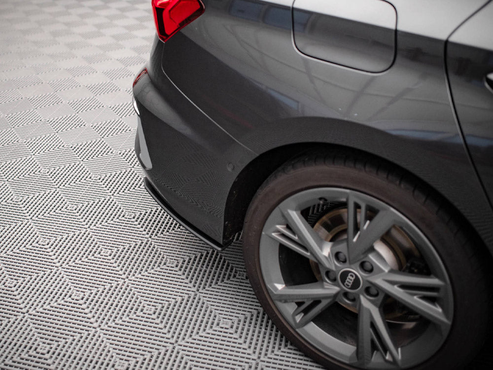 Divisores laterales traseros Maxton Design Street Pro - Audi S3 8Y Sedán