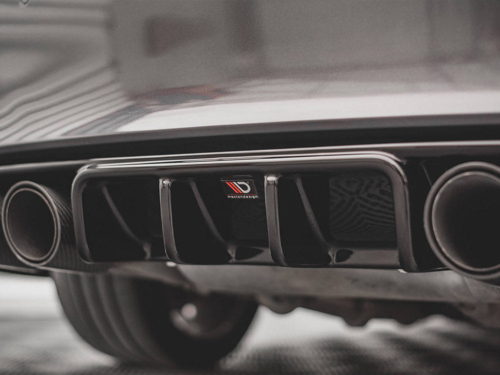 Faldón trasero Maxton Design Street Plus - BMW M4 F82/F83