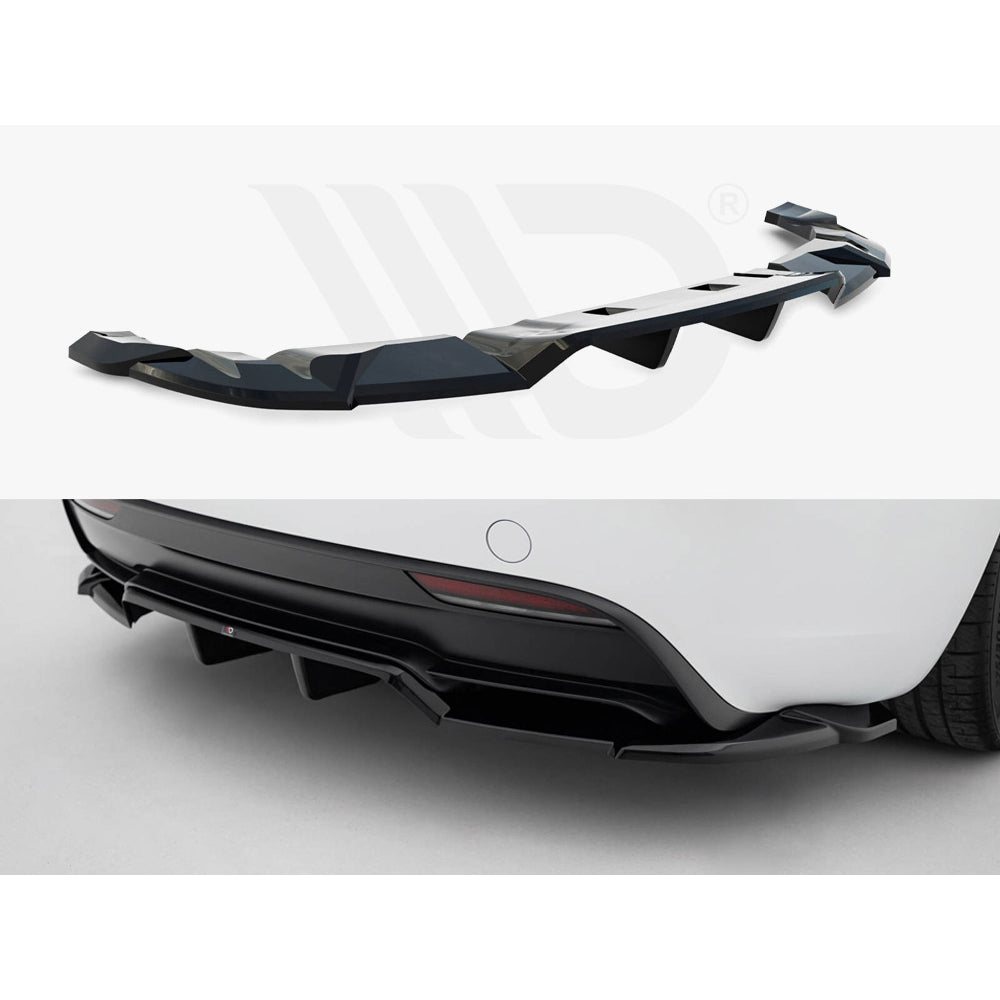 Maxton Design Street Plus Central Rear Splitter V2 - Tesla Model 3 Performance Facelift