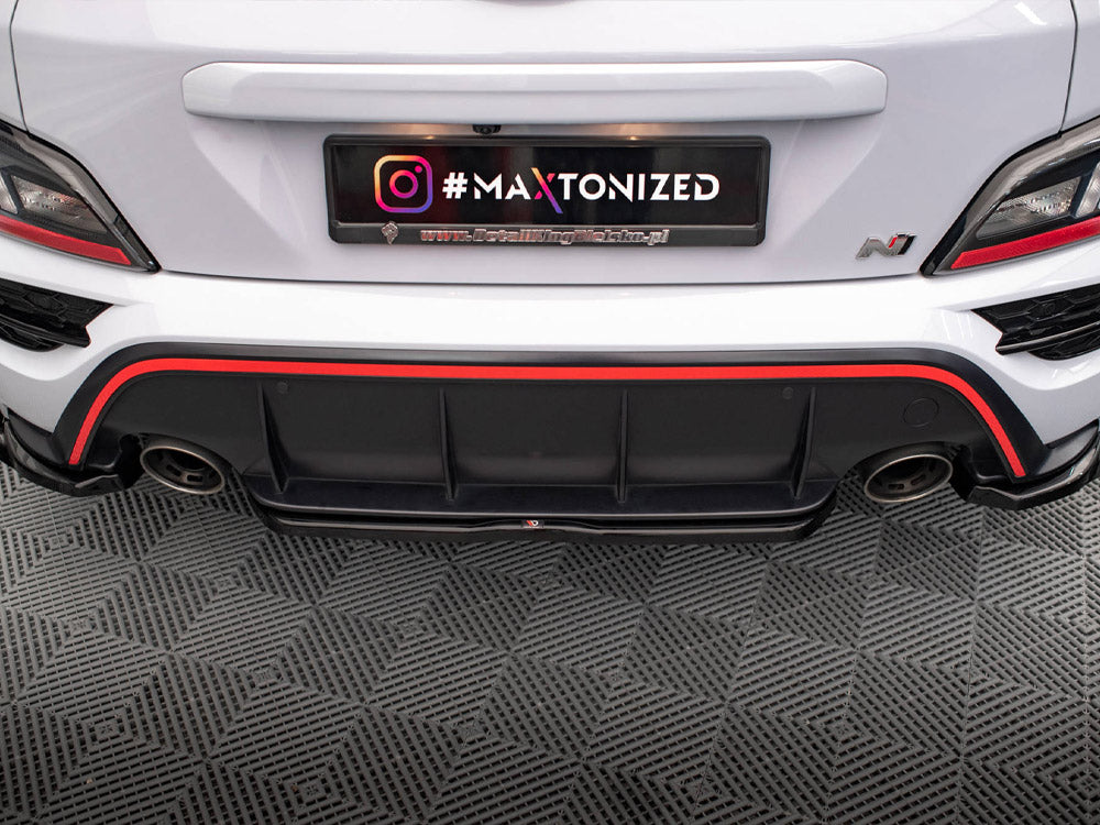 Maxton Design Street Plus Central Rear Splitter - Hyundai Kona N