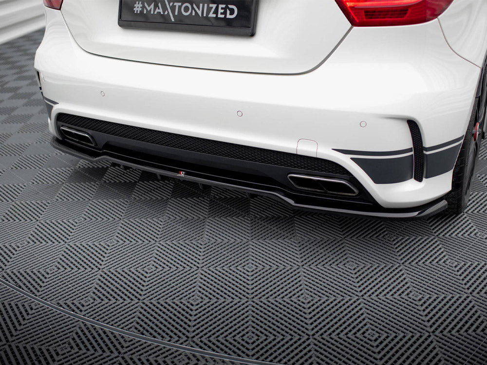 Divisor trasero central Maxton Design Street Plus - Mercedes A45 AMG W176