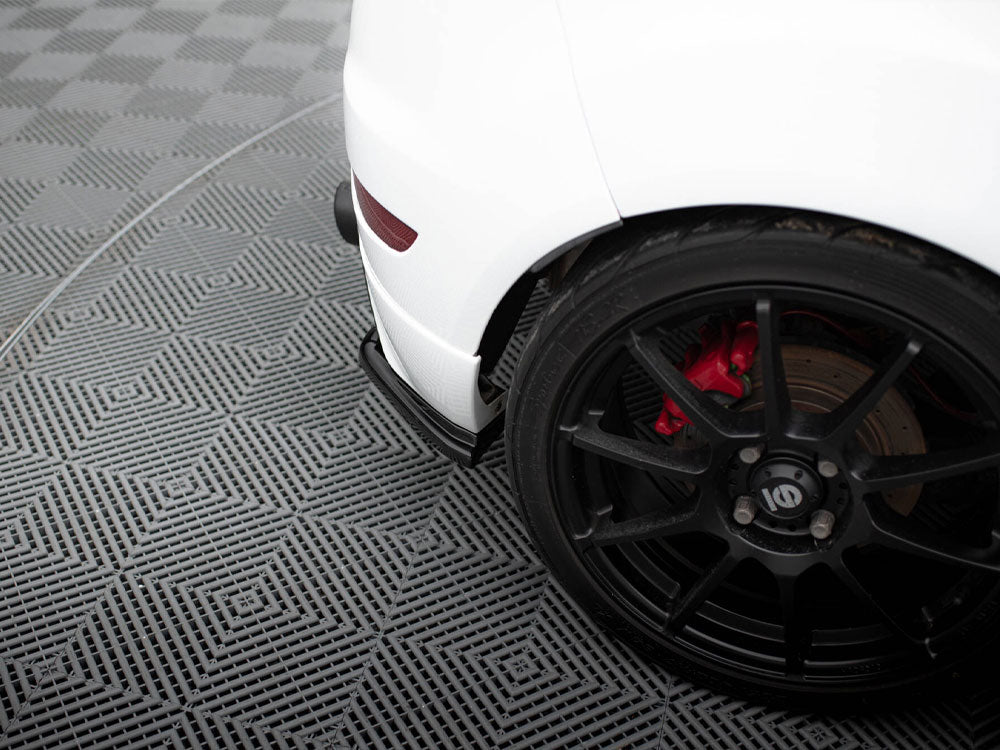 Séparateurs latéraux arrière Maxton Design Street Plus V1 - Ford Fiesta ST Mk7 (ST180)