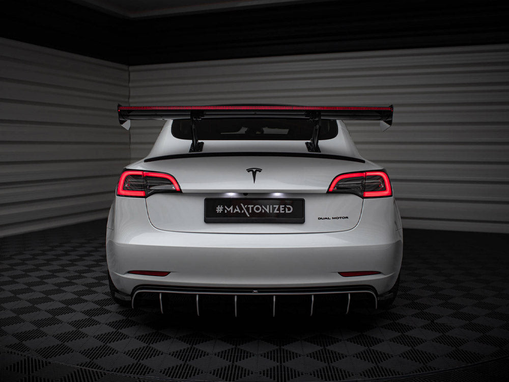 Maxton Design Carbon Fibre Spoiler With LED - Tesla Model 3