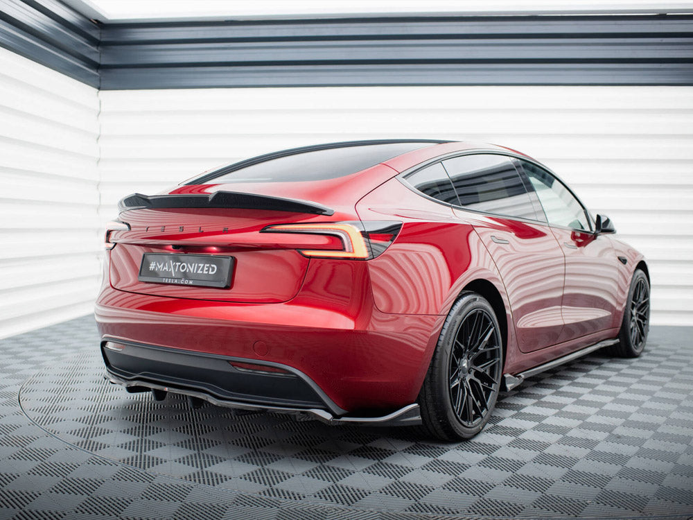 Capuchon de spoiler Maxton Design Street Plus 3D – Tesla Model 3 restylée