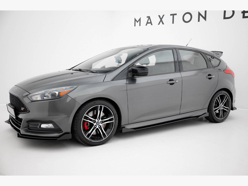 Diffuseurs et volets de jupes latérales Maxton Design Street Pro – Ford Focus ST Mk3.5 (ST250)