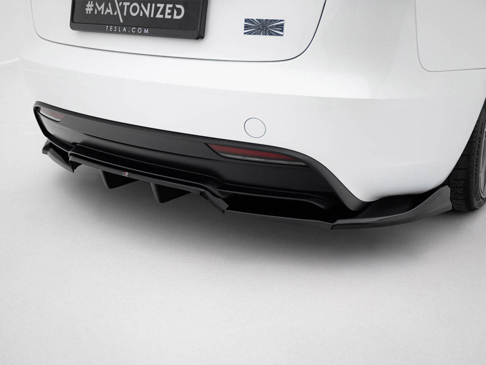 Maxton Design Street Plus Central Rear Splitter V1 - Tesla Model 3 Performance Facelift