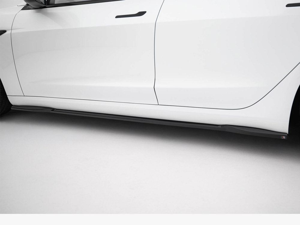 Maxton Design Street Plus Side Skirt Diffusers V2 - Tesla Model 3 Facelift