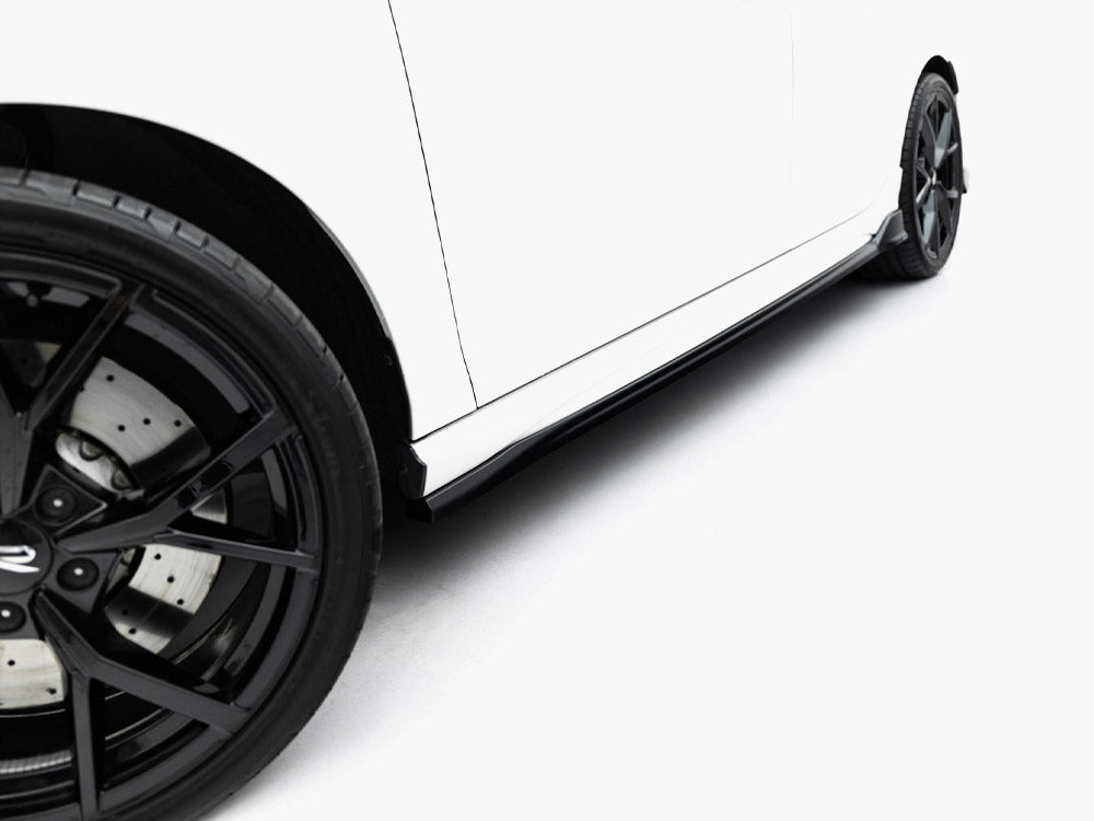 Difusores de faldones laterales Maxton Design Street Plus V1 - VW Golf R Mk8