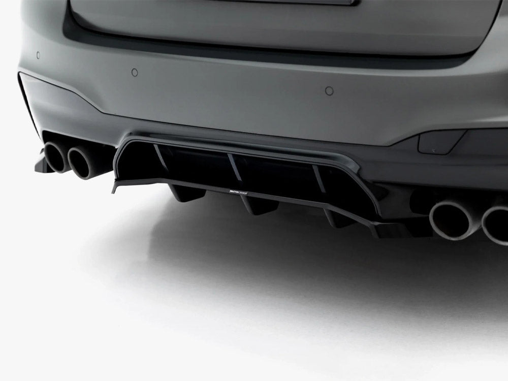 Maxton Design Street Plus Central Rear Splitter V2 - BMW M5 F90