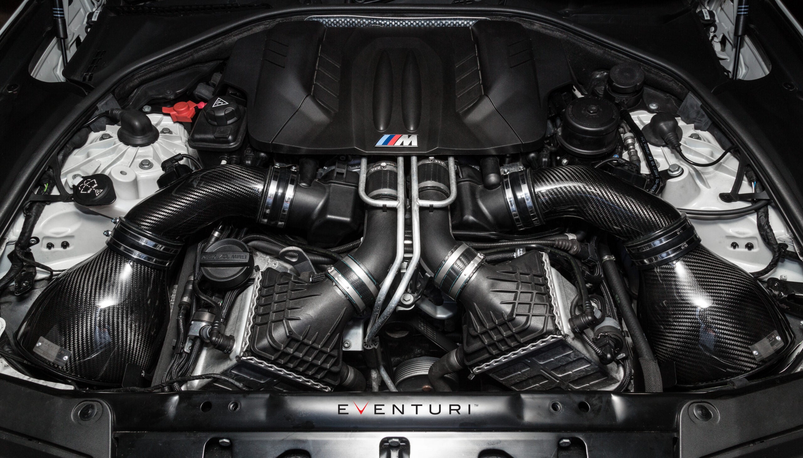 Eventuri Carbon Fibre Intake System for BMW M5 F10 S63