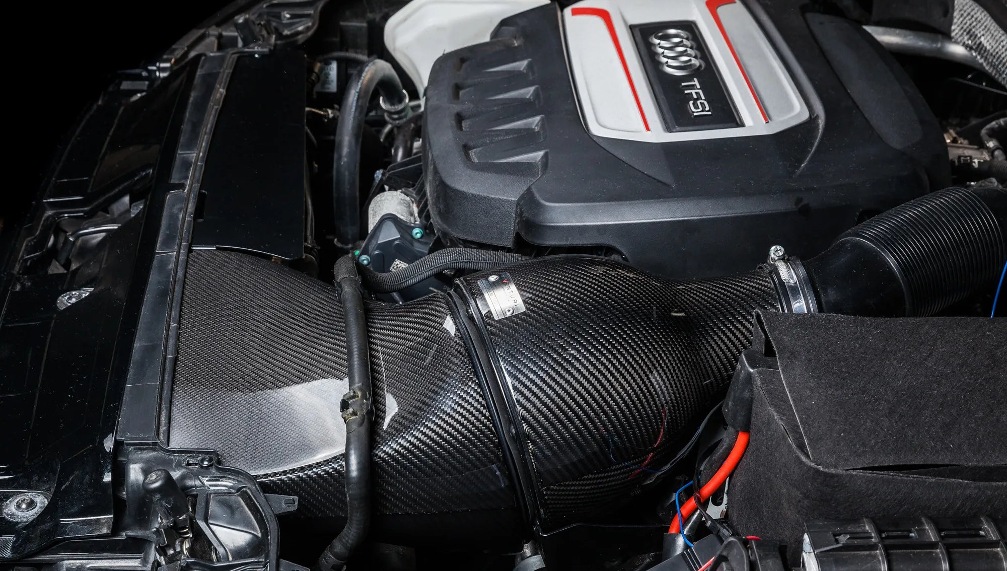 Eventuri Carbon Fibre Intake System for Audi S3 8V EA888