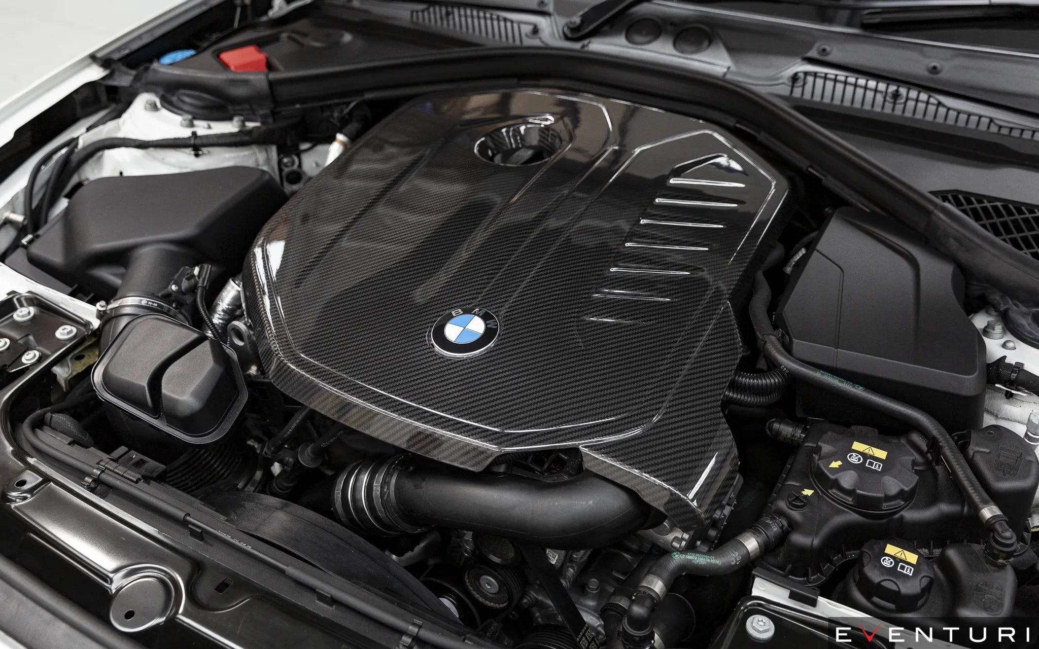 Eventuri Carbon Fibre Engine Cover for BMW M140i/M240i F2x B58