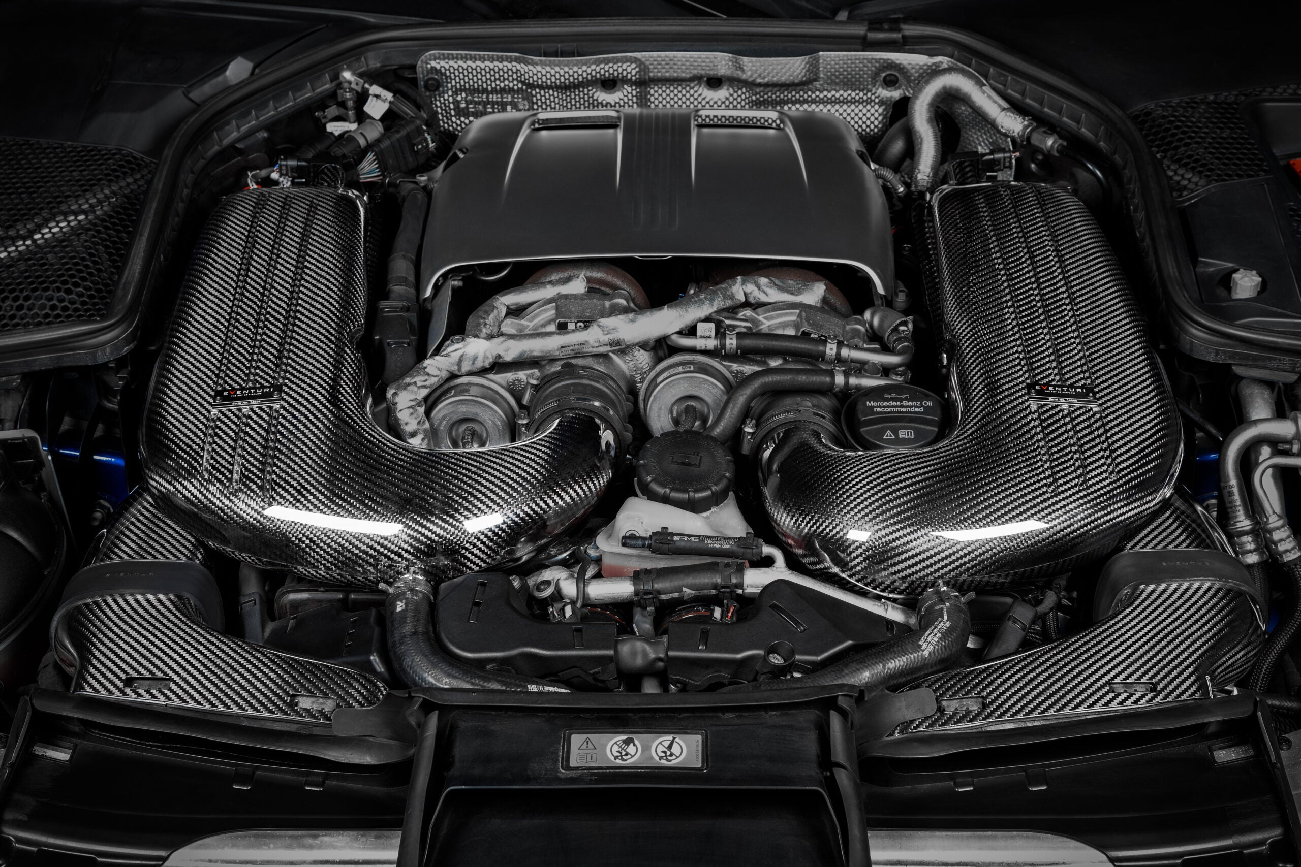 Eventuri Carbon Fibre Intake System for Mercedes C63 W205 AMG M177
