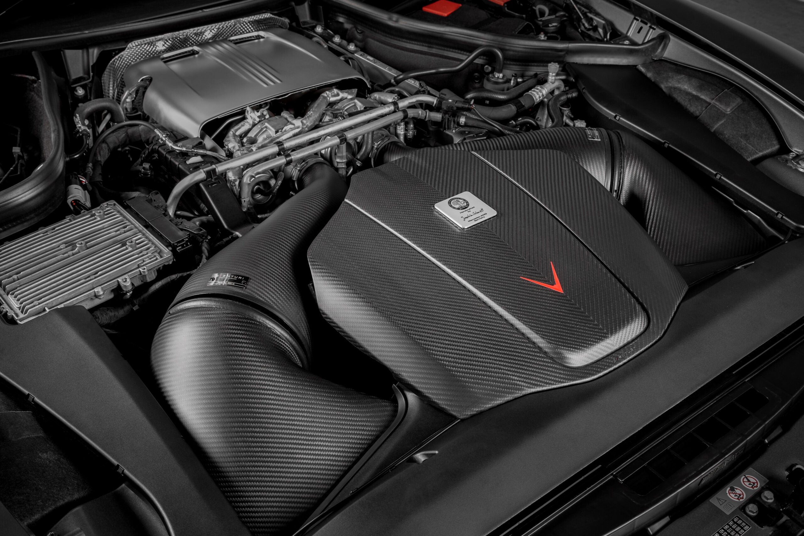 Eventuri Carbon Fibre Intake System for Mercedes AMG GT/GTS/GTR C190 M178