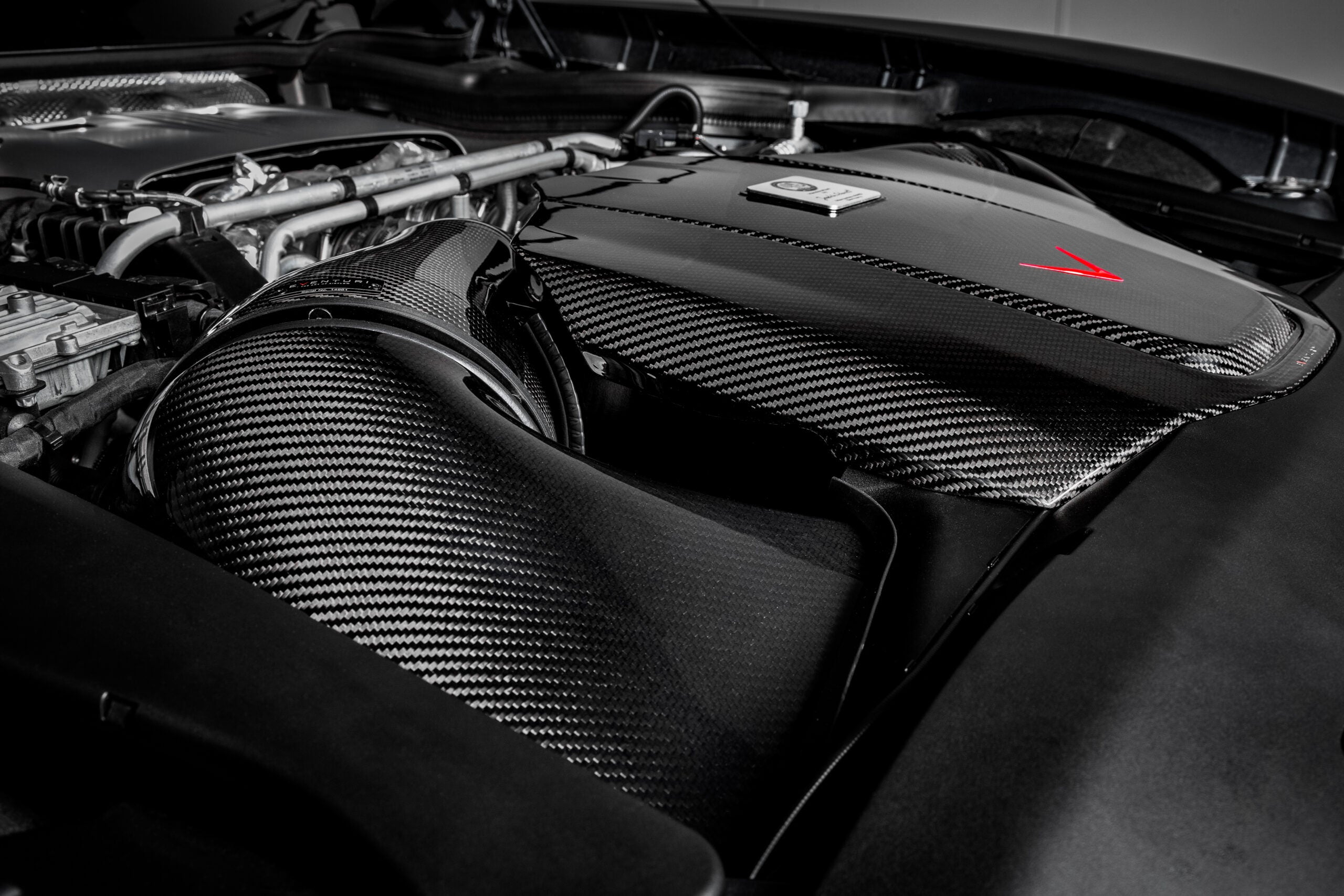 Eventuri Carbon Fibre Intake System for Mercedes AMG GT/GTS/GTR C190 M178