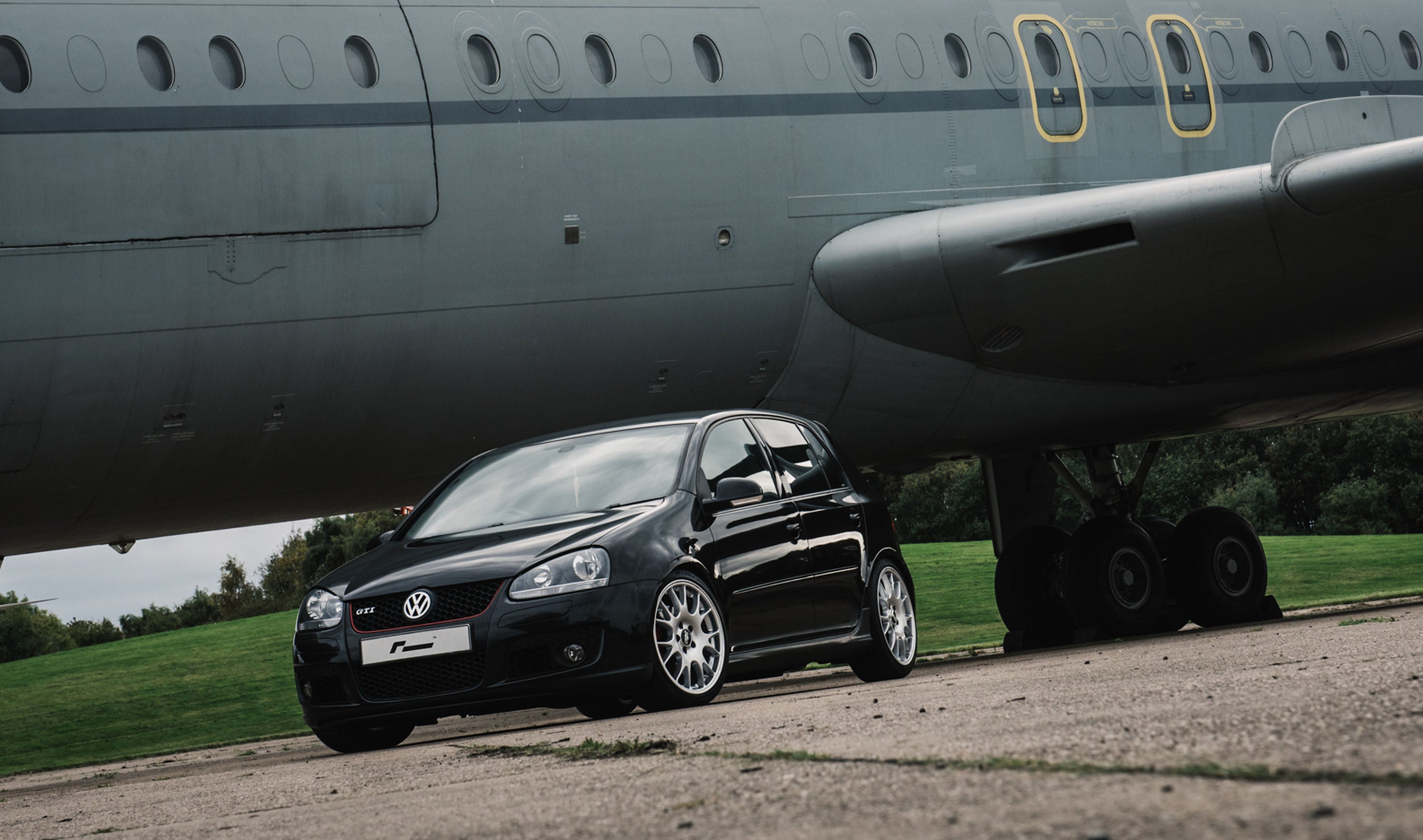 Racingline High Flow Air Filter - Audi TTS 8J/VW Scirocco R