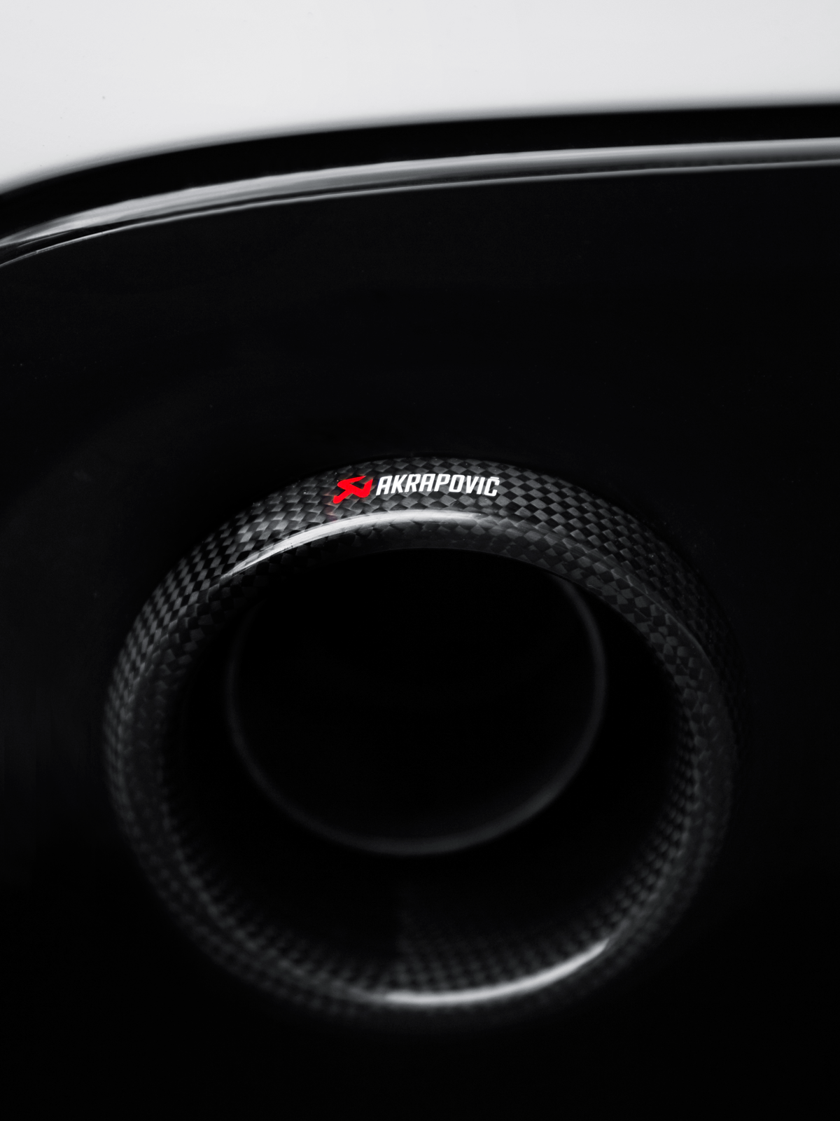 Akrapovic Slip-On Exhaust - Renault Clio Mk3 RS 200