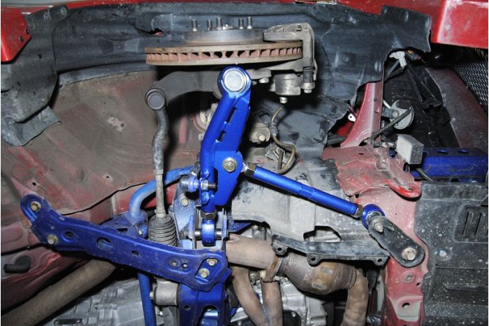 Brazo inferior delantero y barra estabilizadora Hardrace - Toyota GR86 y GT86