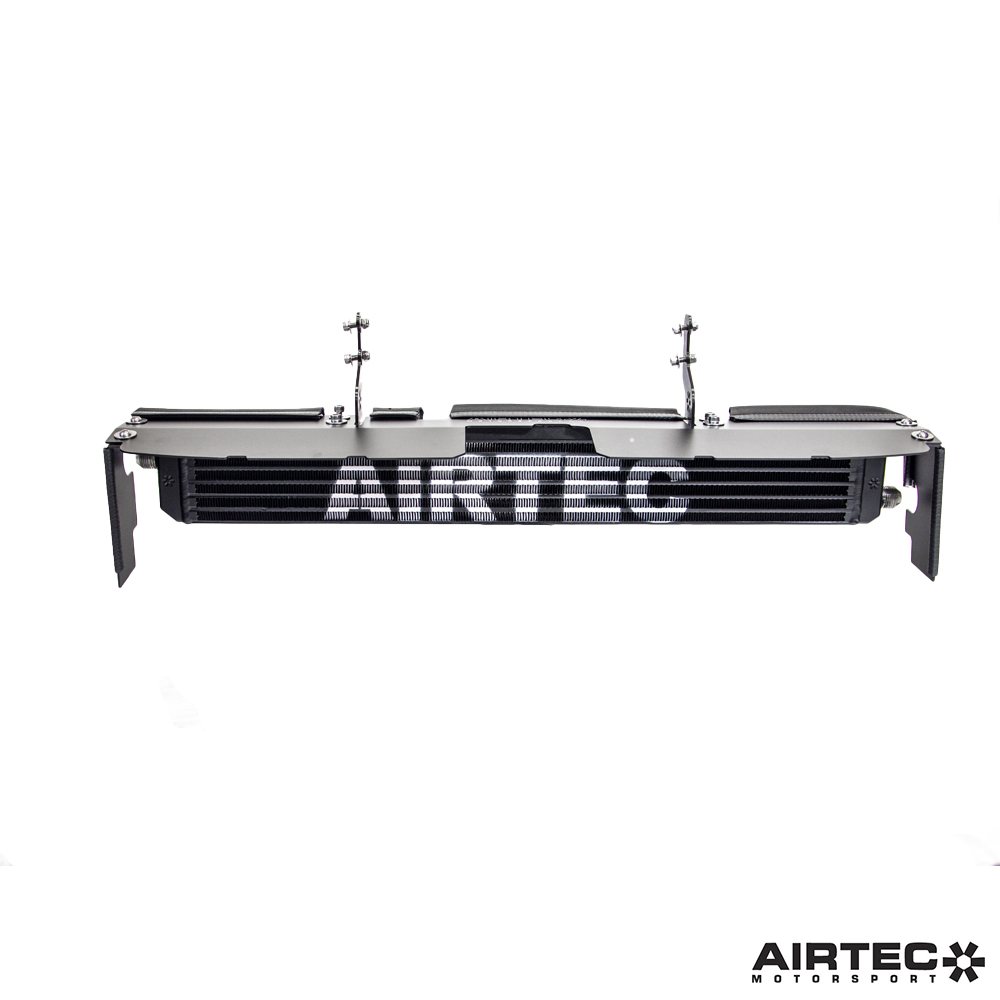 Enfriador de aceite AIRTEC Motorsport Stage 3 para Toyota Yaris GR Gen 1
