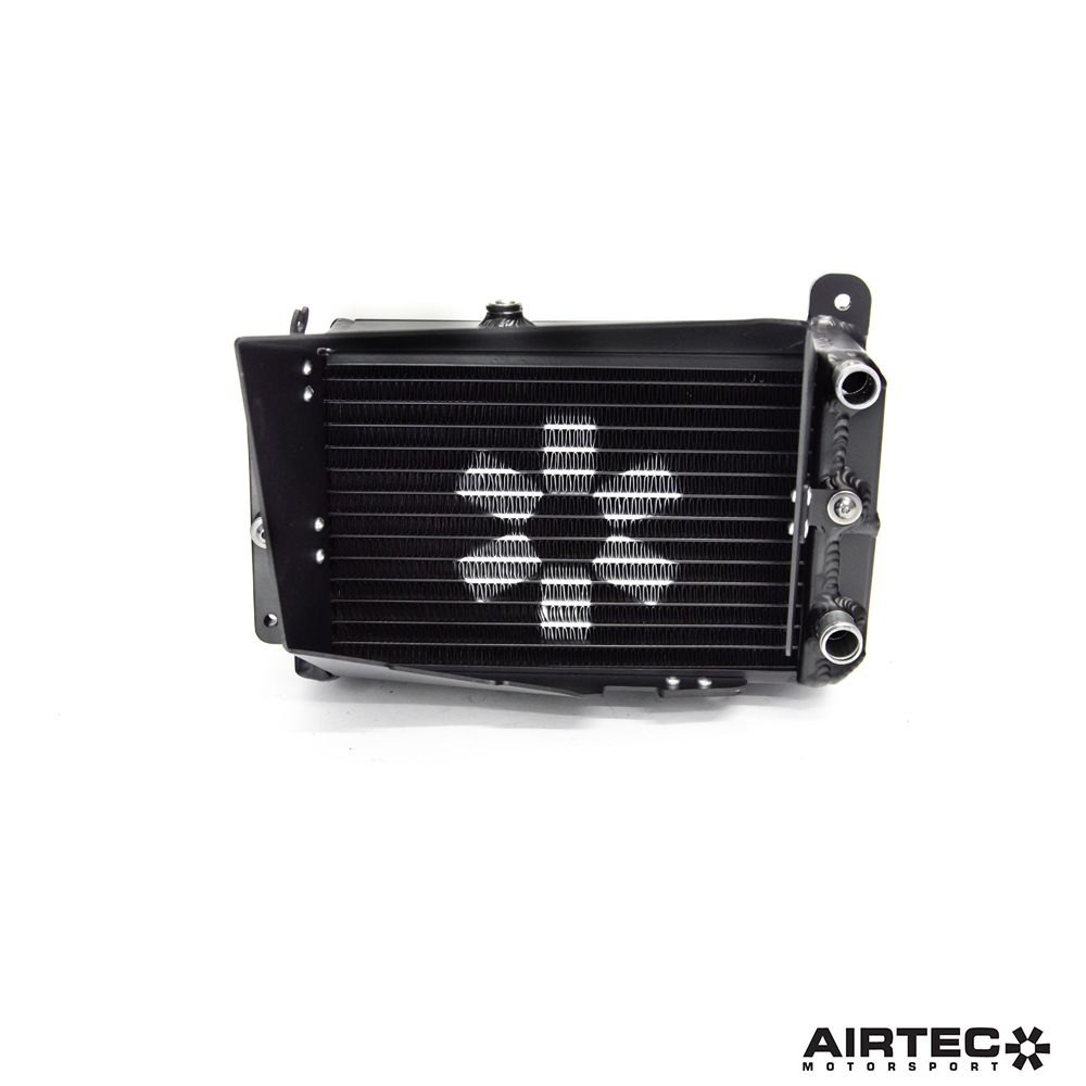 Radiador auxiliar AIRTEC para Toyota Yaris GR Gen 2