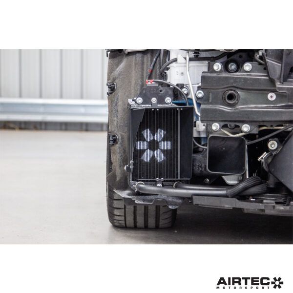 Radiador auxiliar AIRTEC para Toyota Yaris GR Gen 2