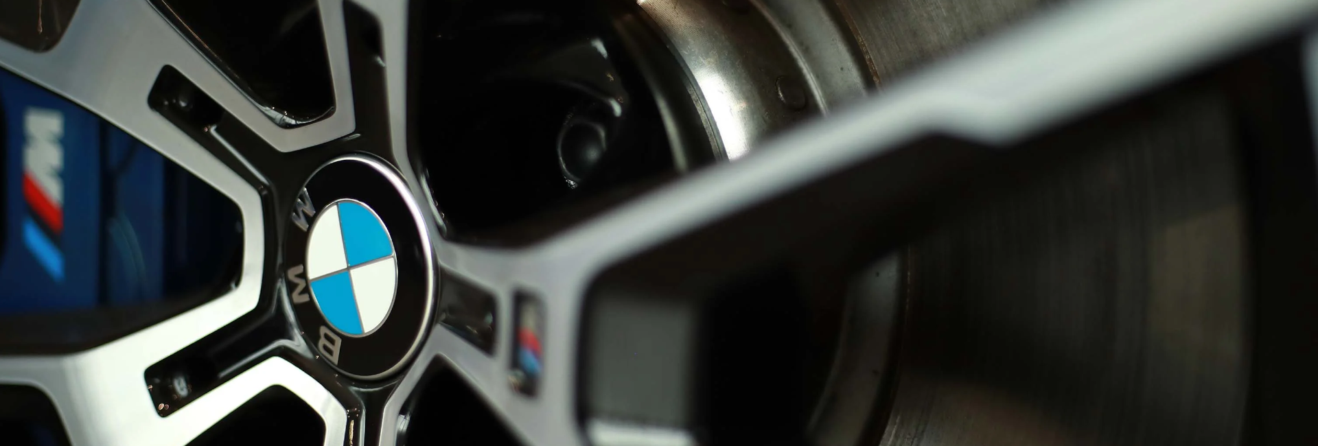 custom-slideshow-image-desktop-block_LFzBPU