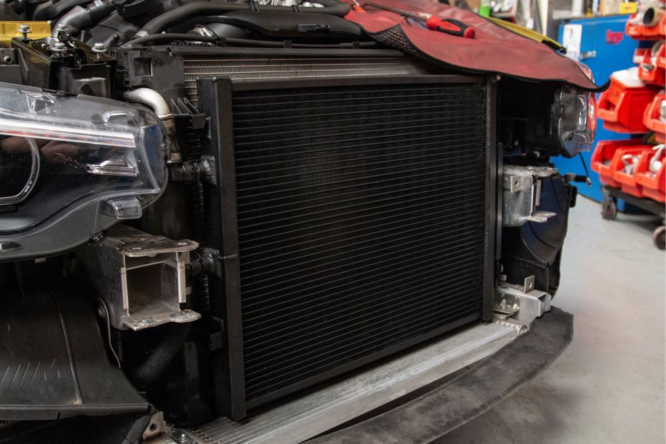 Forge Motorsport BMW M3/M4 & M2 Competition Chargecooler Radiator (S55)