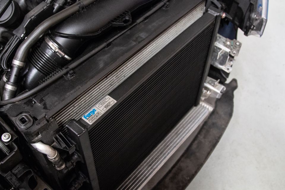 Forge Motorsport BMW M3/M4 & M2 Competition Chargecooler Radiator (S55)