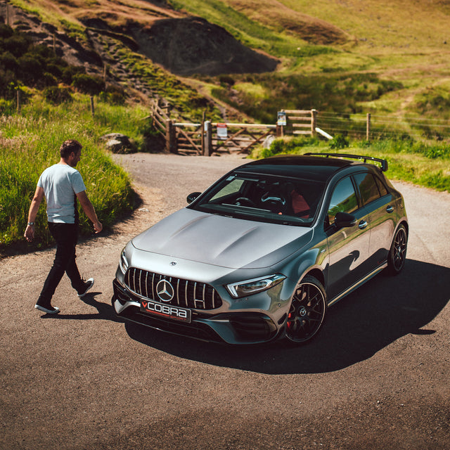 Échappement hautes performances Cobra Sport pour Mercedes-AMG A 45 S Cat Back 