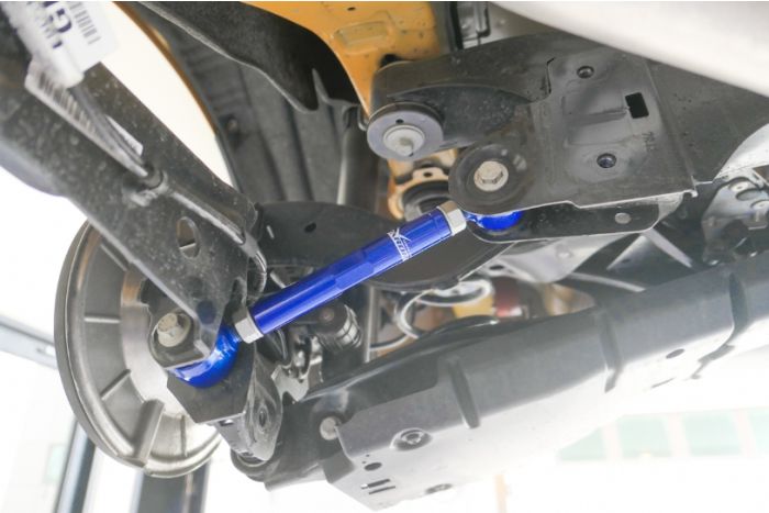 Bras de suspension arrière Hardrace (réglable) - Ford Focus Mk4 ST 
