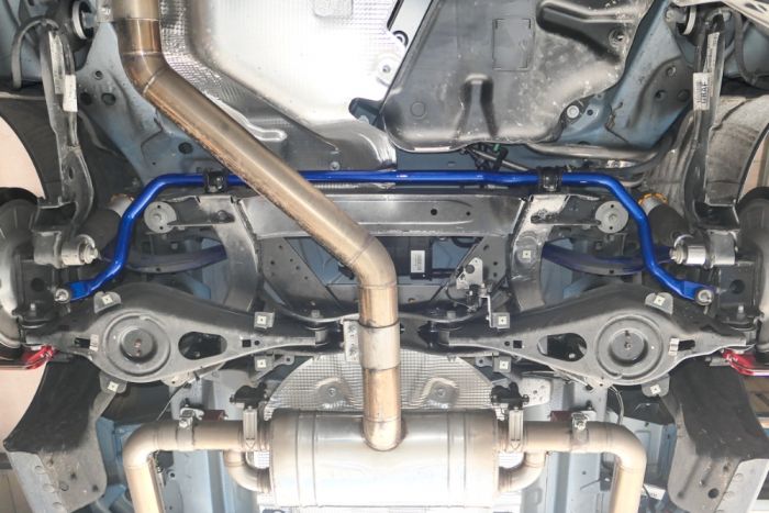 Barre anti-roulis arrière Hardrace - Ford Focus Mk4 ST Break 