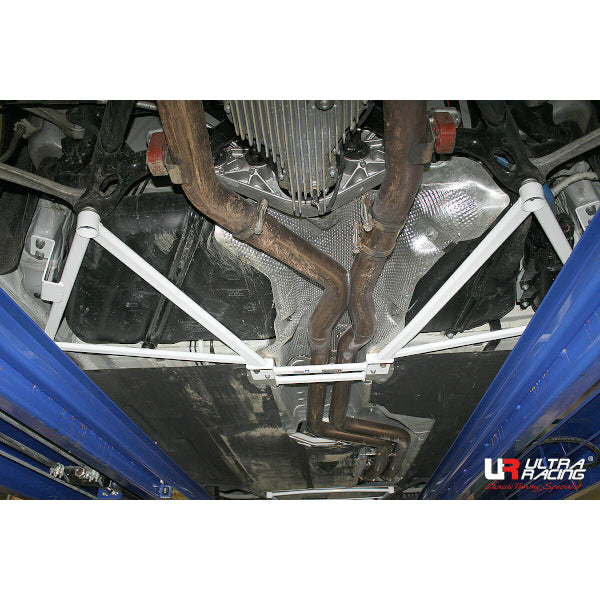 Ultra Racing Rear Lower Brace - BMW M3/M4 F8x