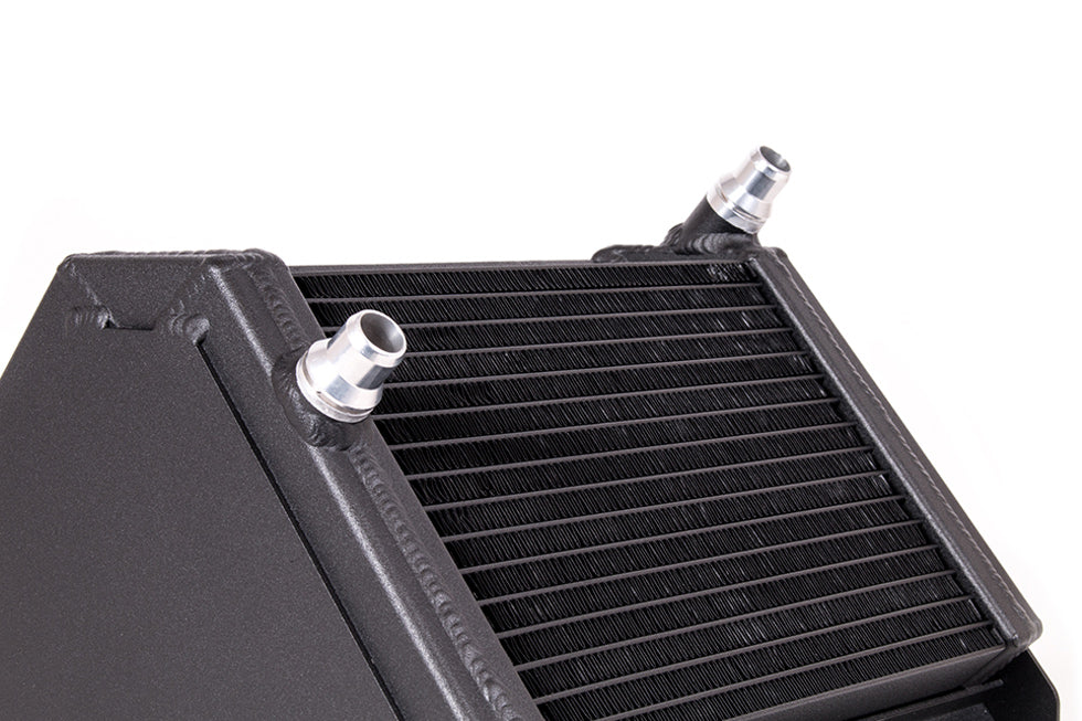 Forge Motorsport Side Mount Radiator - Mercedes A/CLA45 AMG