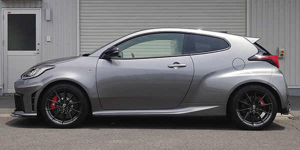 Suspension à ressorts hélicoïdaux HKS HIPERMAX R - Toyota GR Yaris 2e génération