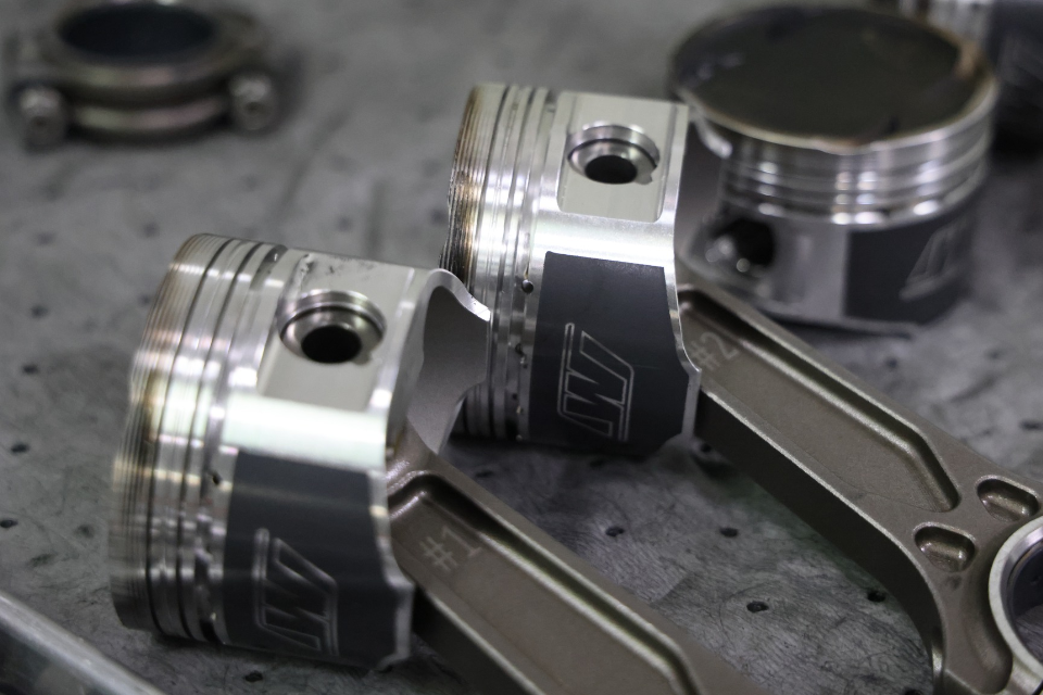 custom-slideshow-image-mobile-block_LFzBPU