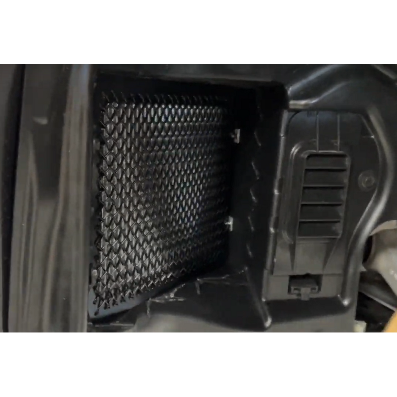 Zunsport BMW M2 G87, M3 G80 y M4 G82 - Conjunto de parrillas para guardabarros