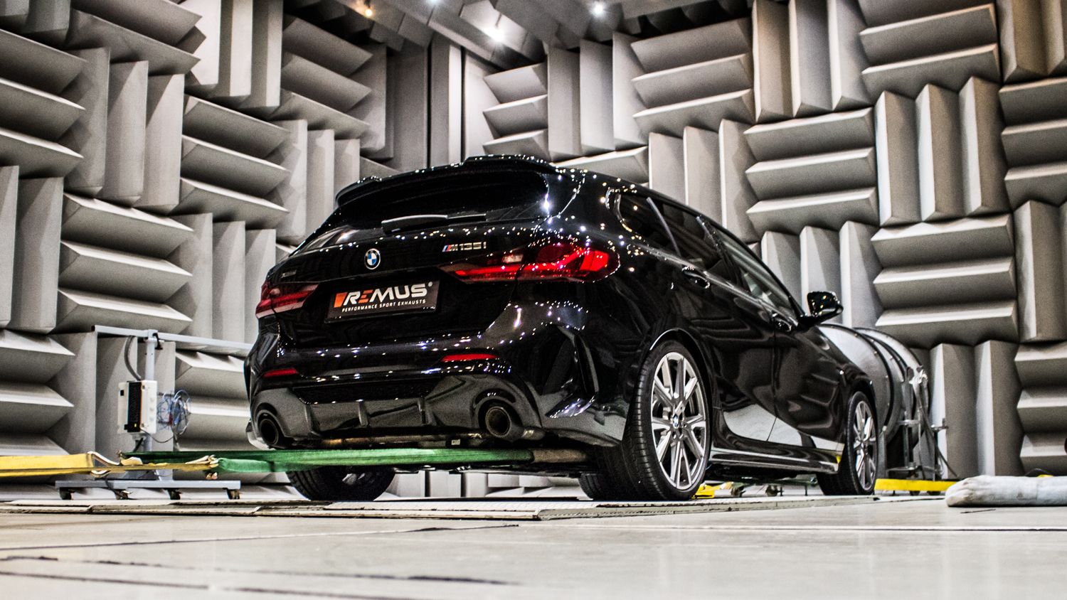 Remus BMW M135i F40 Axle-Back Exhaust System