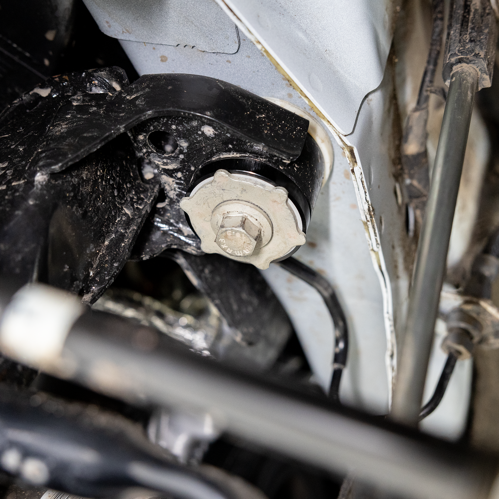 ZERONINE Design Subframe Lockdown Kit (Front) - Ford Focus ST Mk4